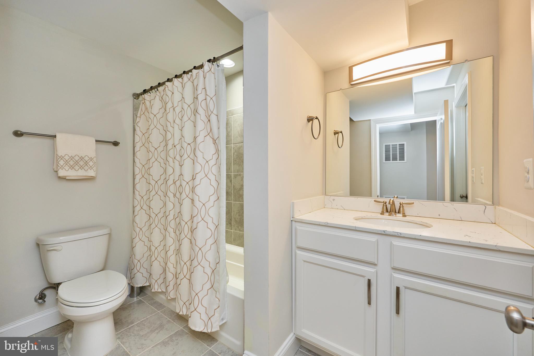 CHARLES W LEE SR ESTATES - Residential