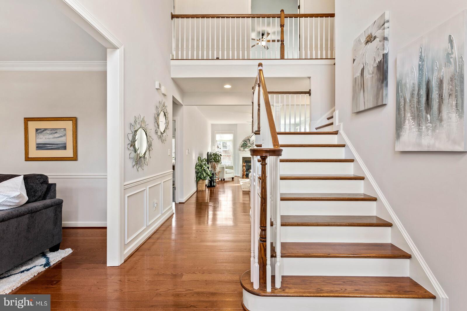 ANNANDALE ACRES - Residential