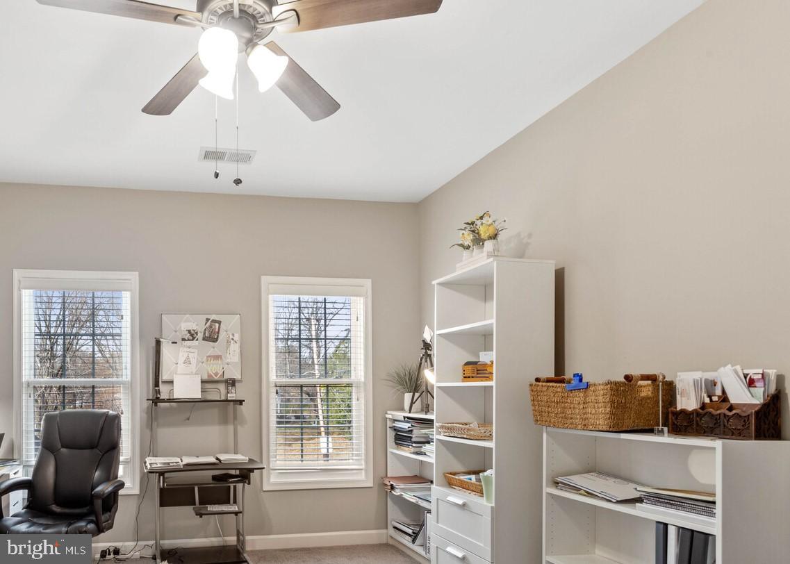 ANNANDALE ACRES - Residential