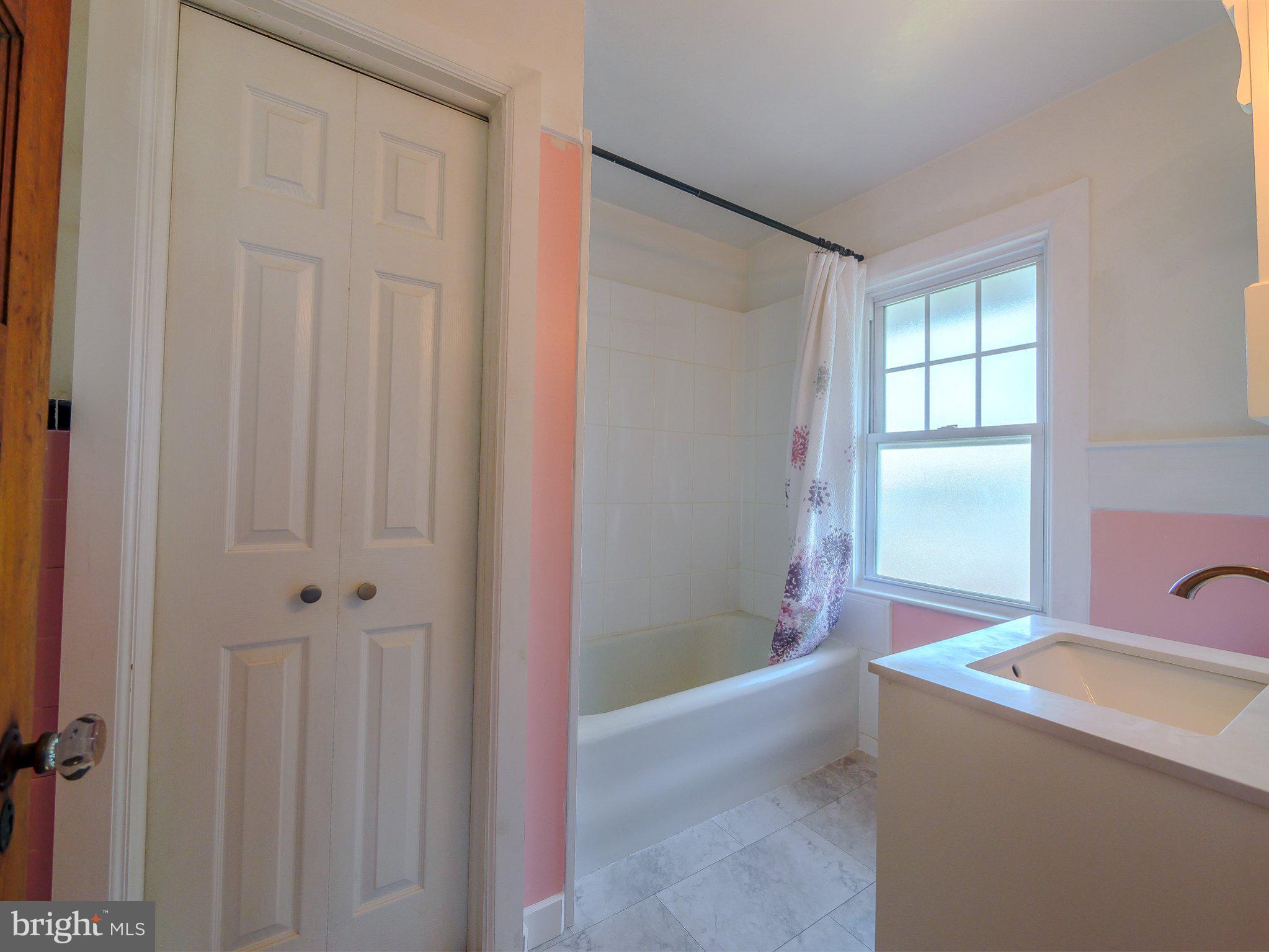 DREXEL HILL - Residential