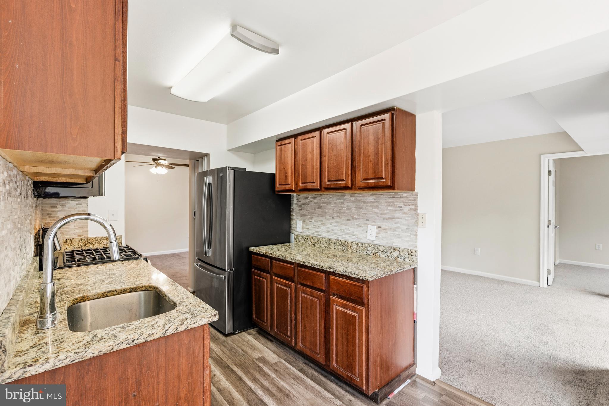 CHERRY GLEN - Residential
