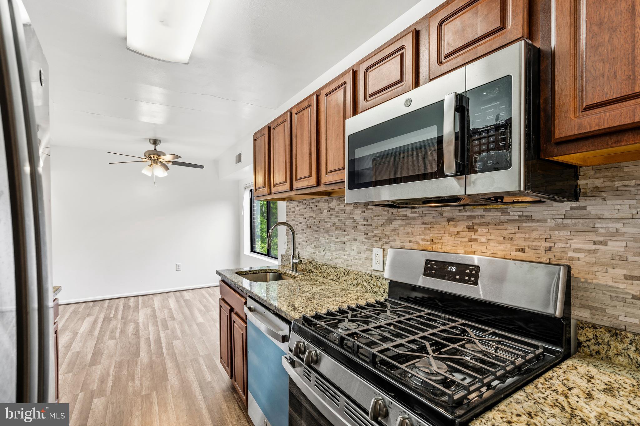 CHERRY GLEN - Residential