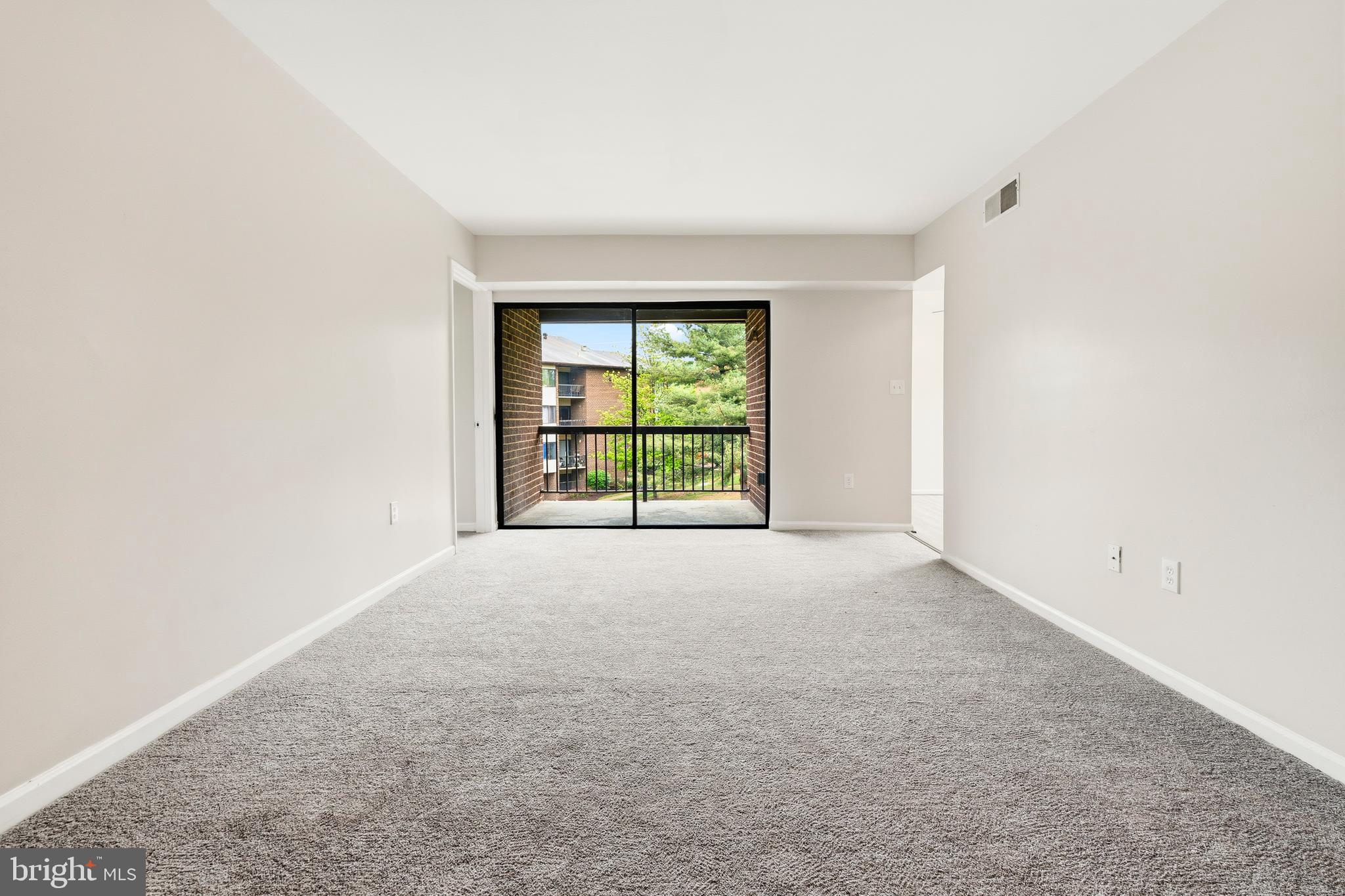 CHERRY GLEN - Residential
