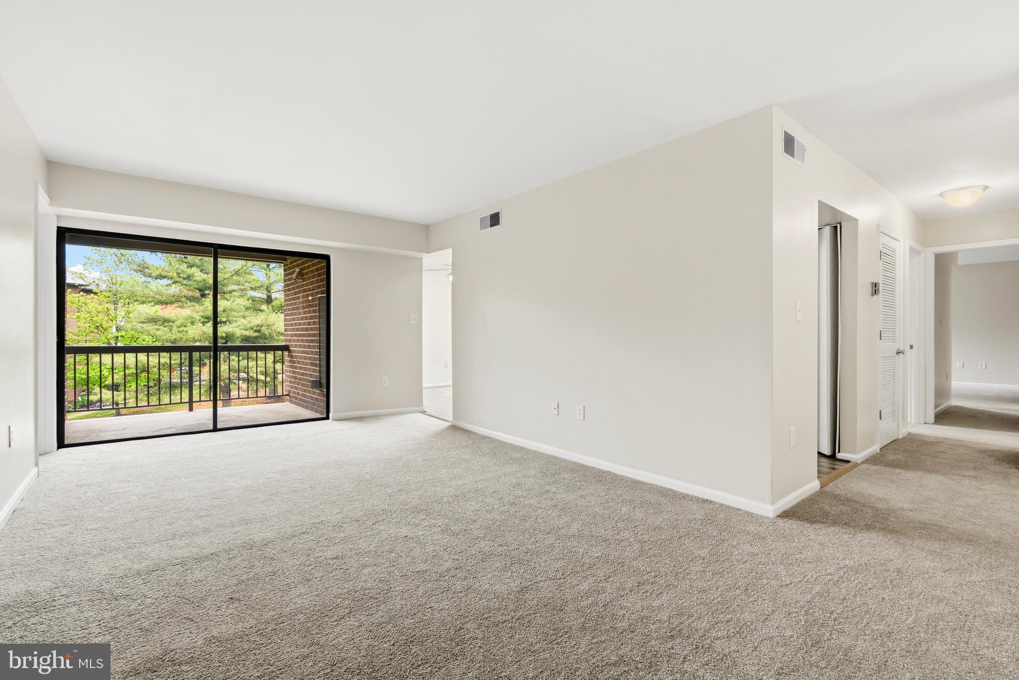 CHERRY GLEN - Residential