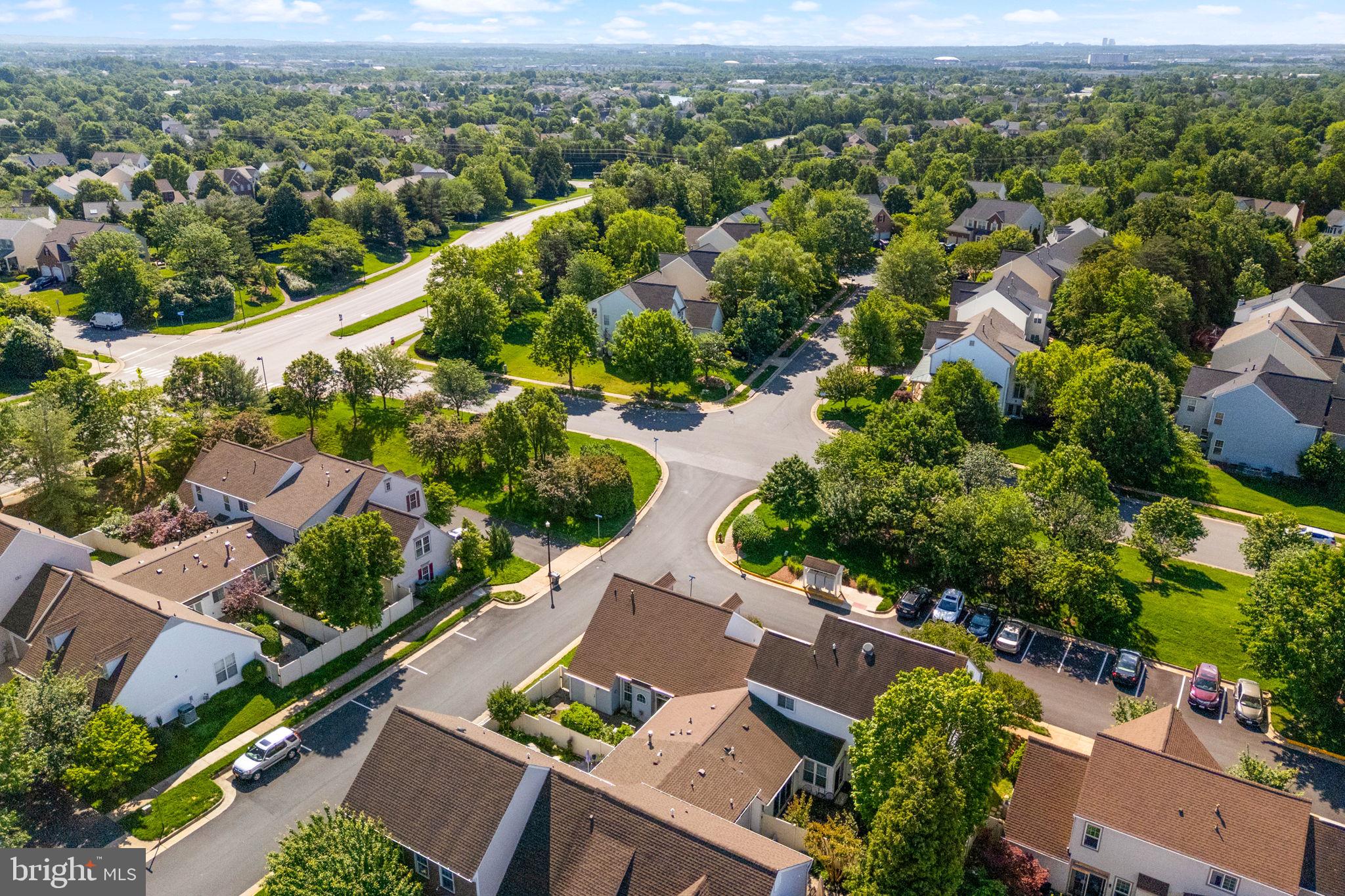 RIDGES AT ASHBURN - Residential