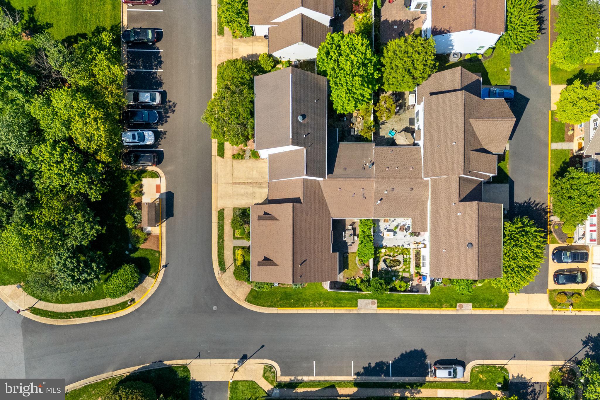 RIDGES AT ASHBURN - Residential