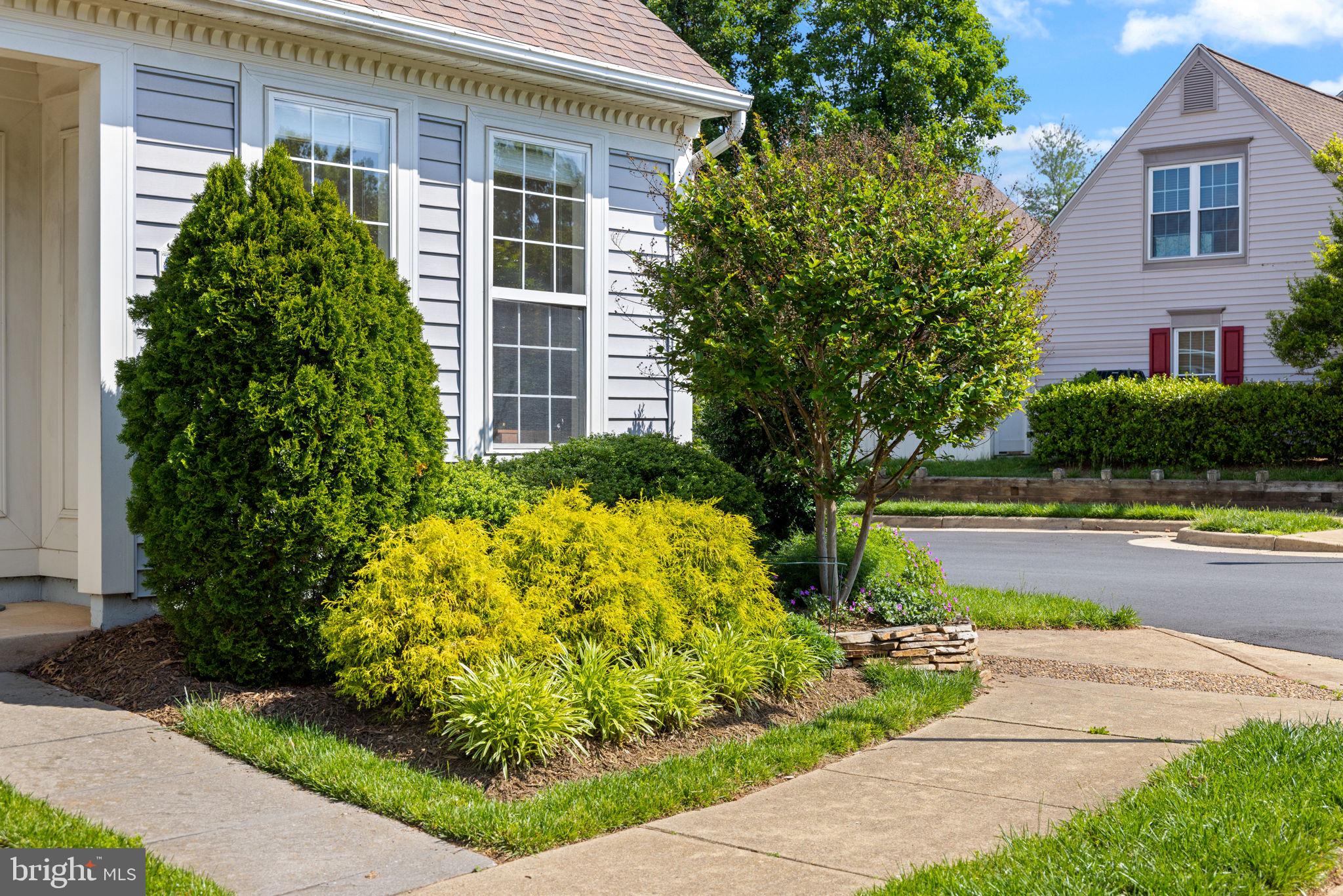 RIDGES AT ASHBURN - Residential