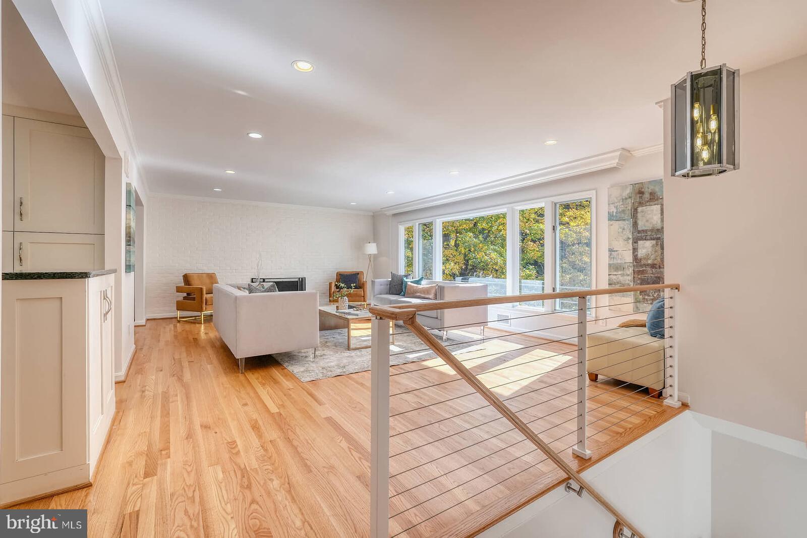 DOVER BALMORAL RIVERWOOD - Residential