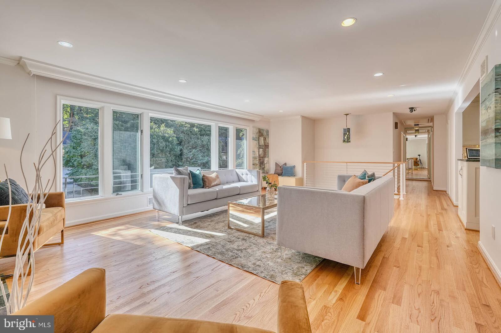 DOVER BALMORAL RIVERWOOD - Residential