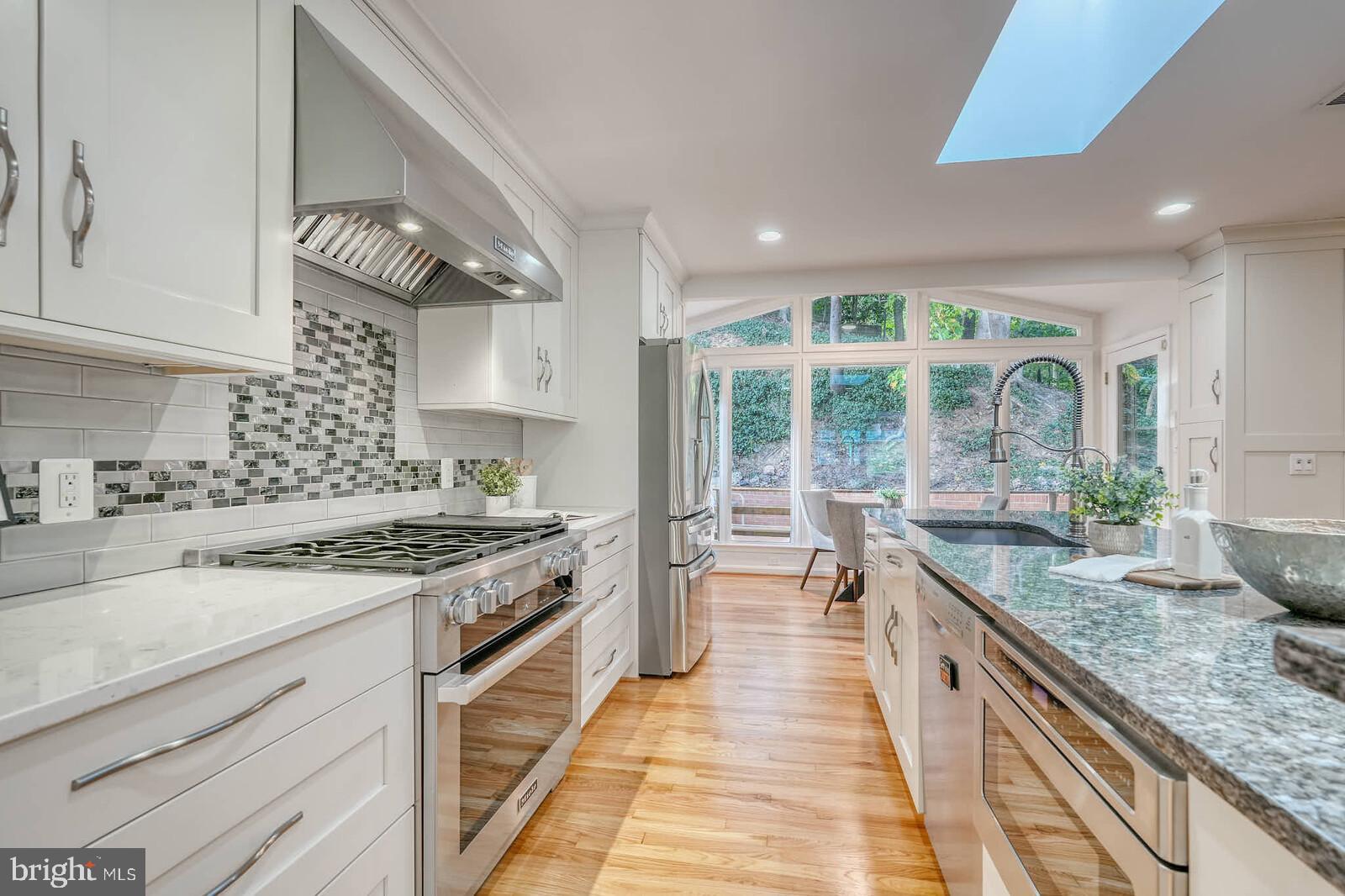 DOVER BALMORAL RIVERWOOD - Residential