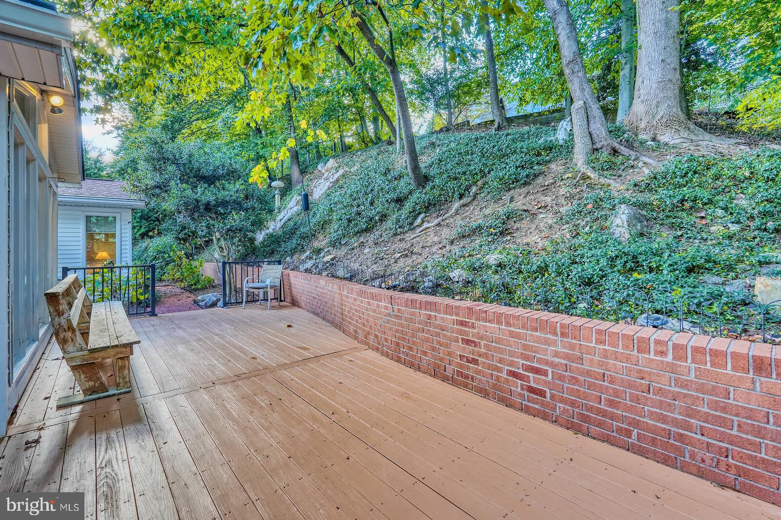 DOVER BALMORAL RIVERWOOD - Residential