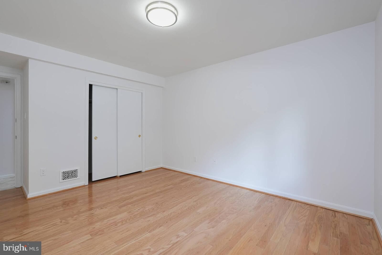 DOVER BALMORAL RIVERWOOD - Residential