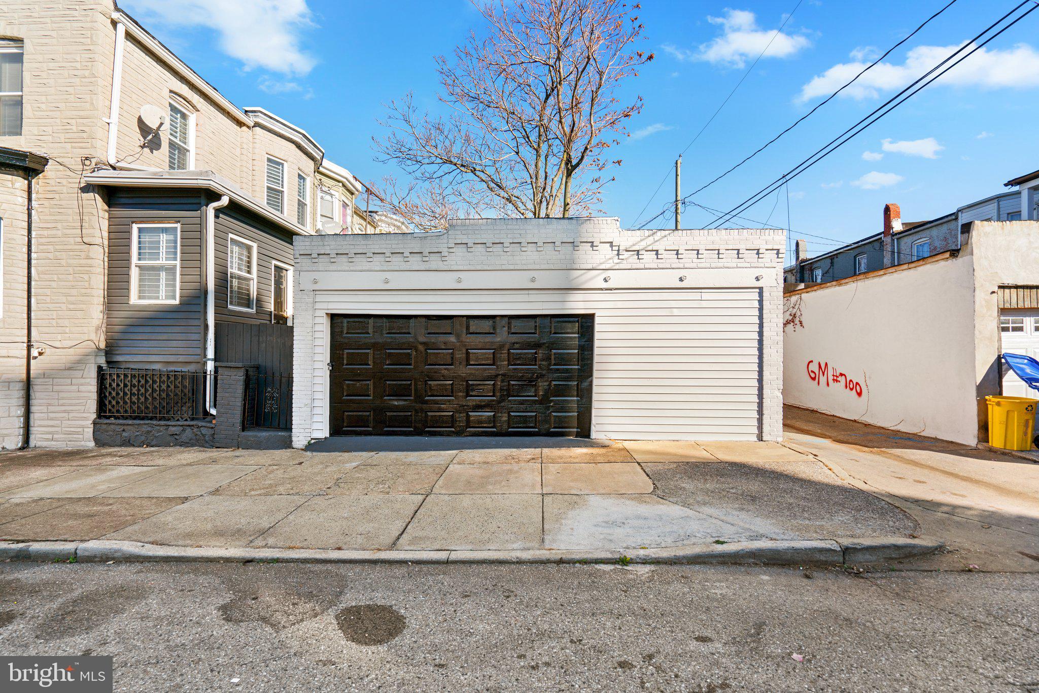 EVERGREEN LAWN - Residential