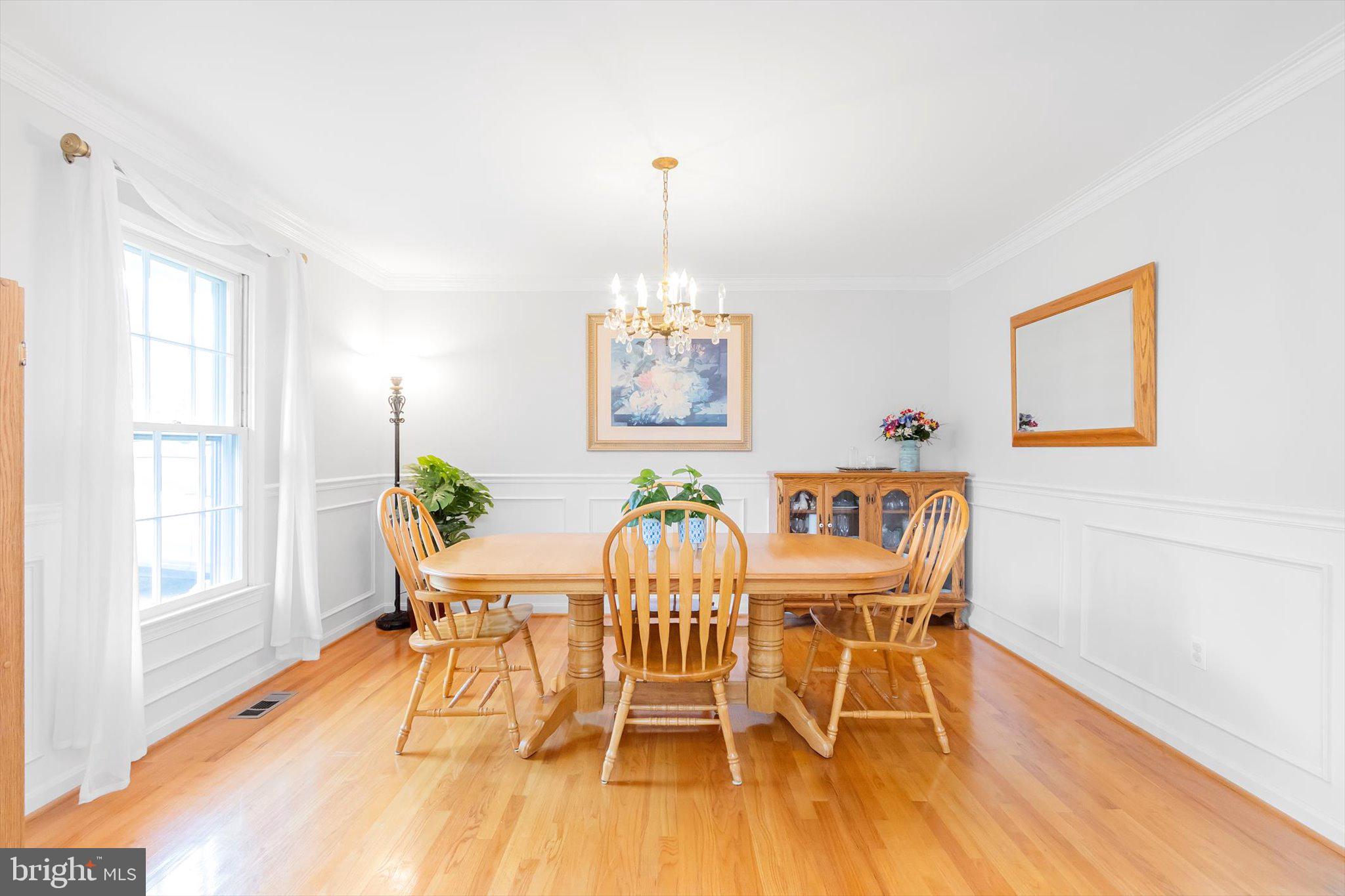 MOORCONES - Residential