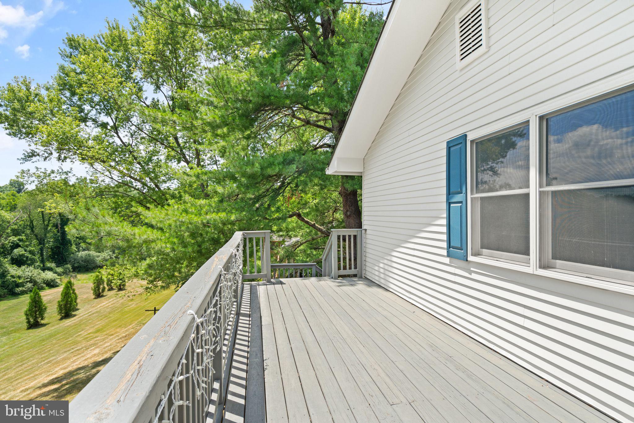 MOORCONES - Residential