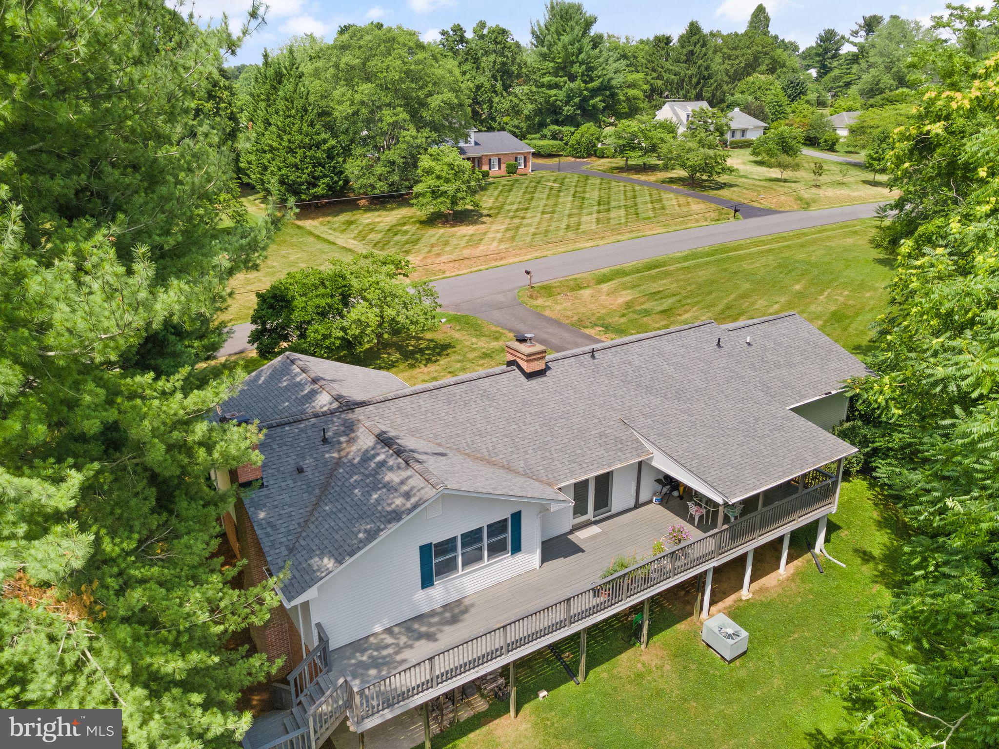 MOORCONES - Residential