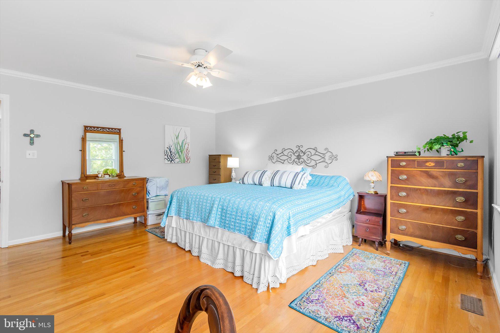 MOORCONES - Residential