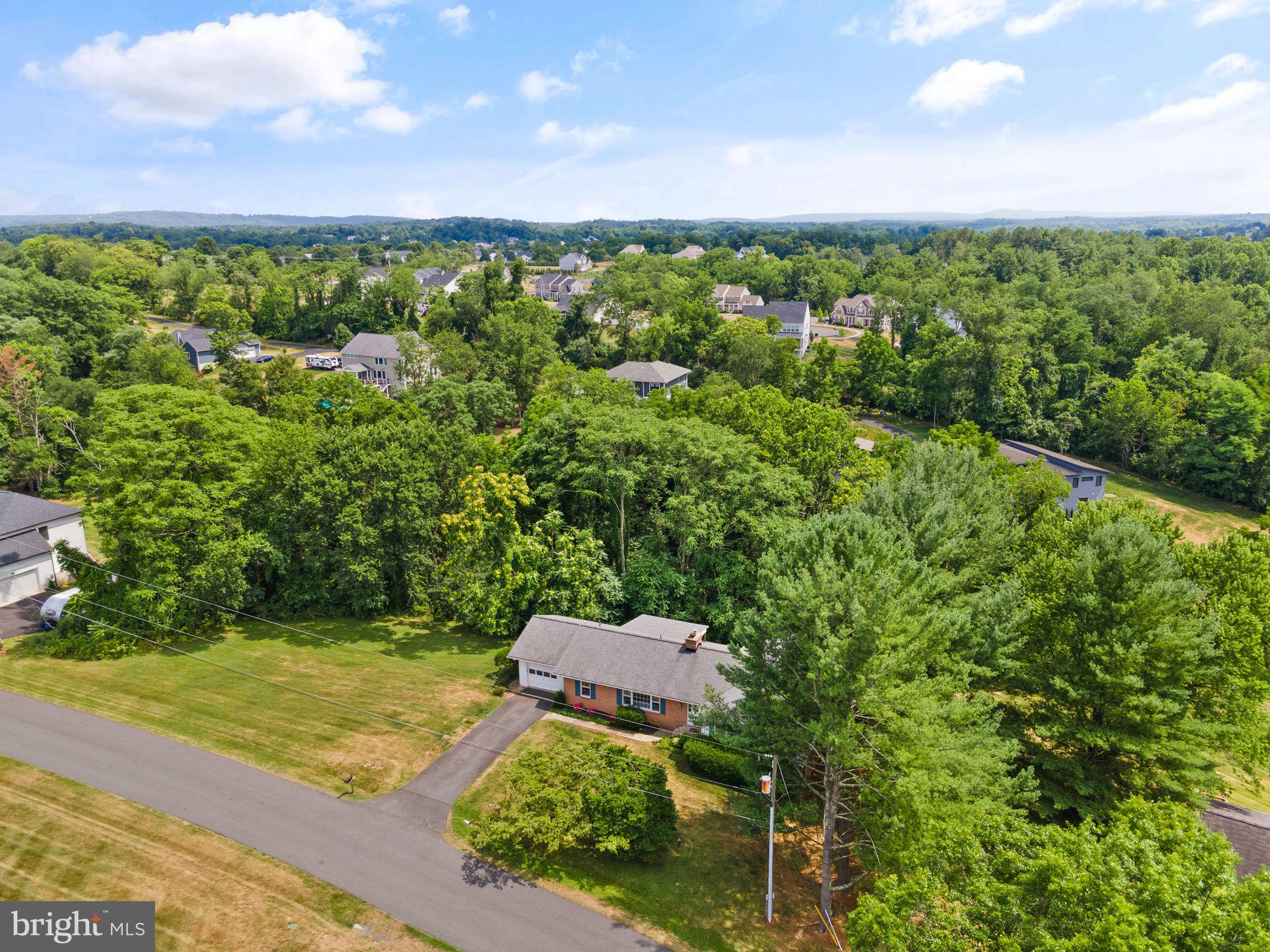 MOORCONES - Residential