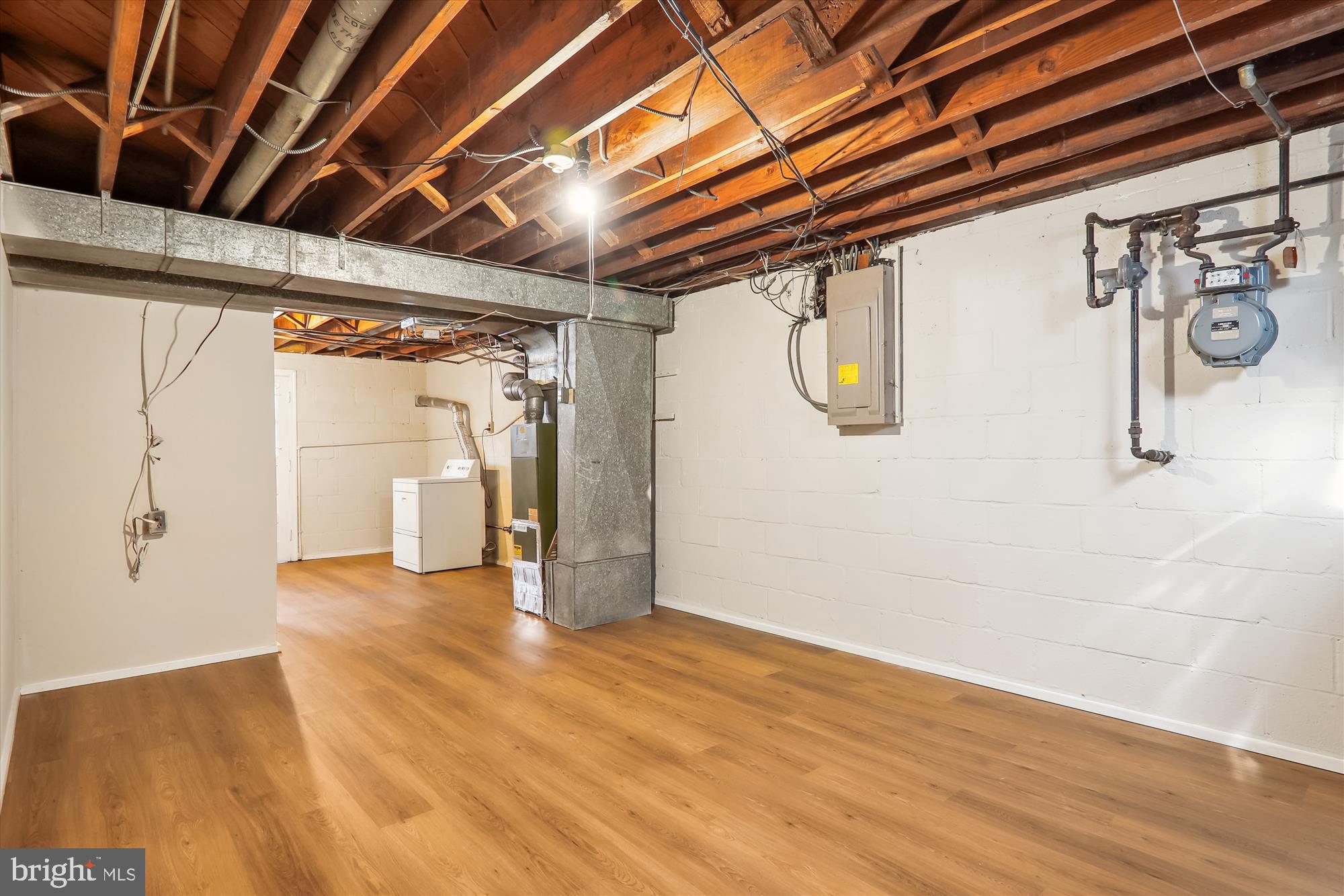 CONN AVE HILLS - Residential