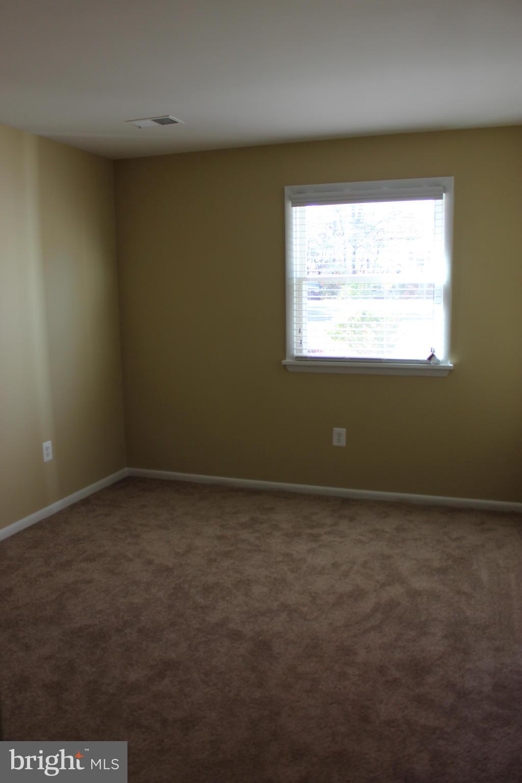 CANTERBURY WOODS - Residential Lease