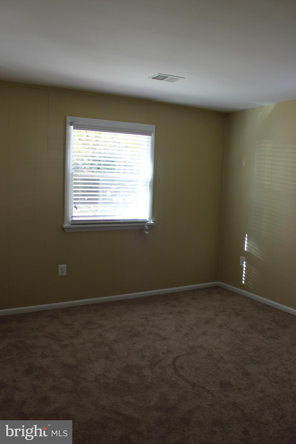 CANTERBURY WOODS - Residential Lease