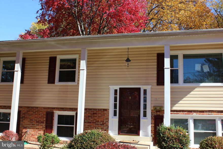 Beautiful 5 bedroom 3 bath single family home located in Annandale. Recently updated to include new carpet, fresh paint, new stainless steel appliances. Granite countertops with hard wood floors on upper level. Nice size yard on a cul de sac. Great schools.