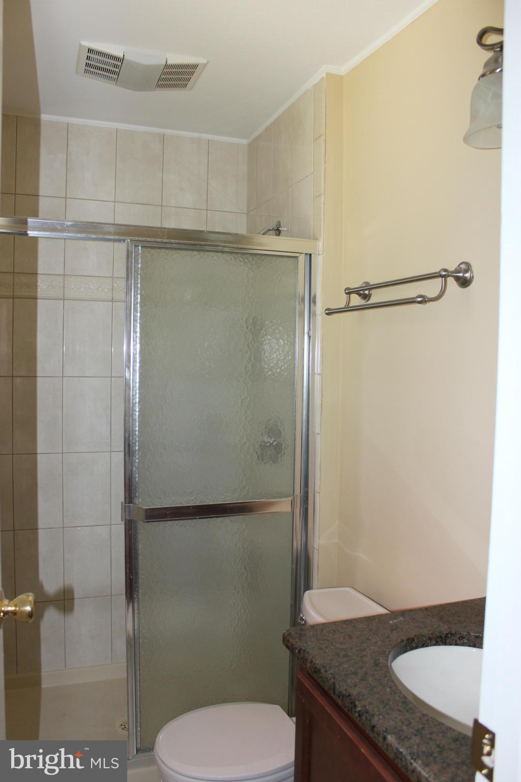 CANTERBURY WOODS - Residential Lease