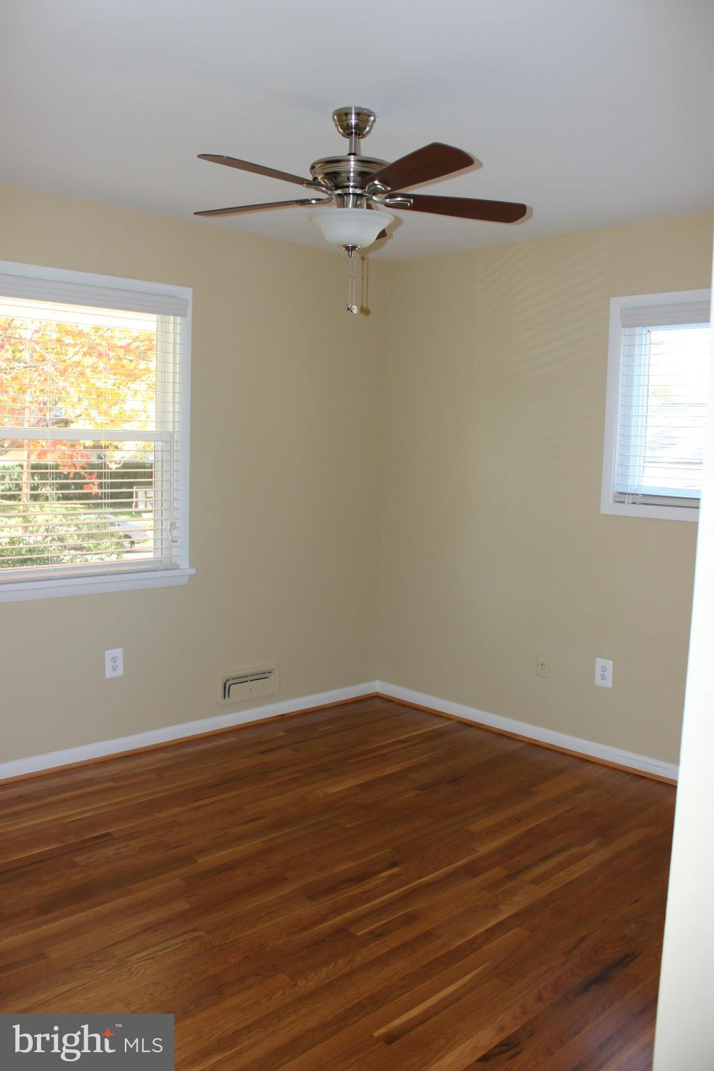 CANTERBURY WOODS - Residential Lease