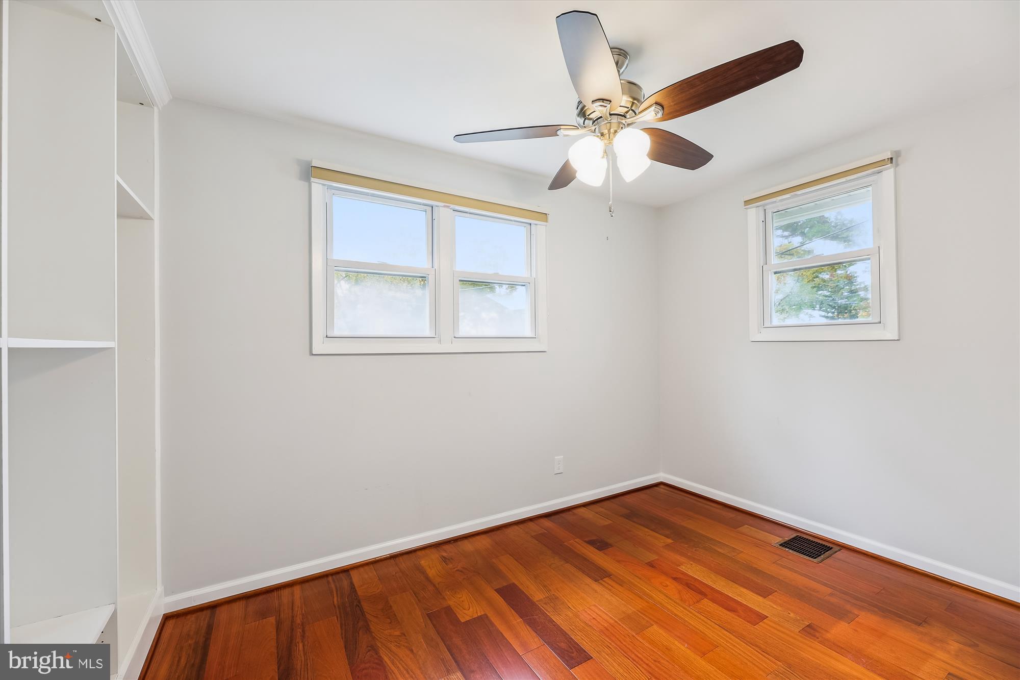 ROCK CREEK PALISADES - Residential