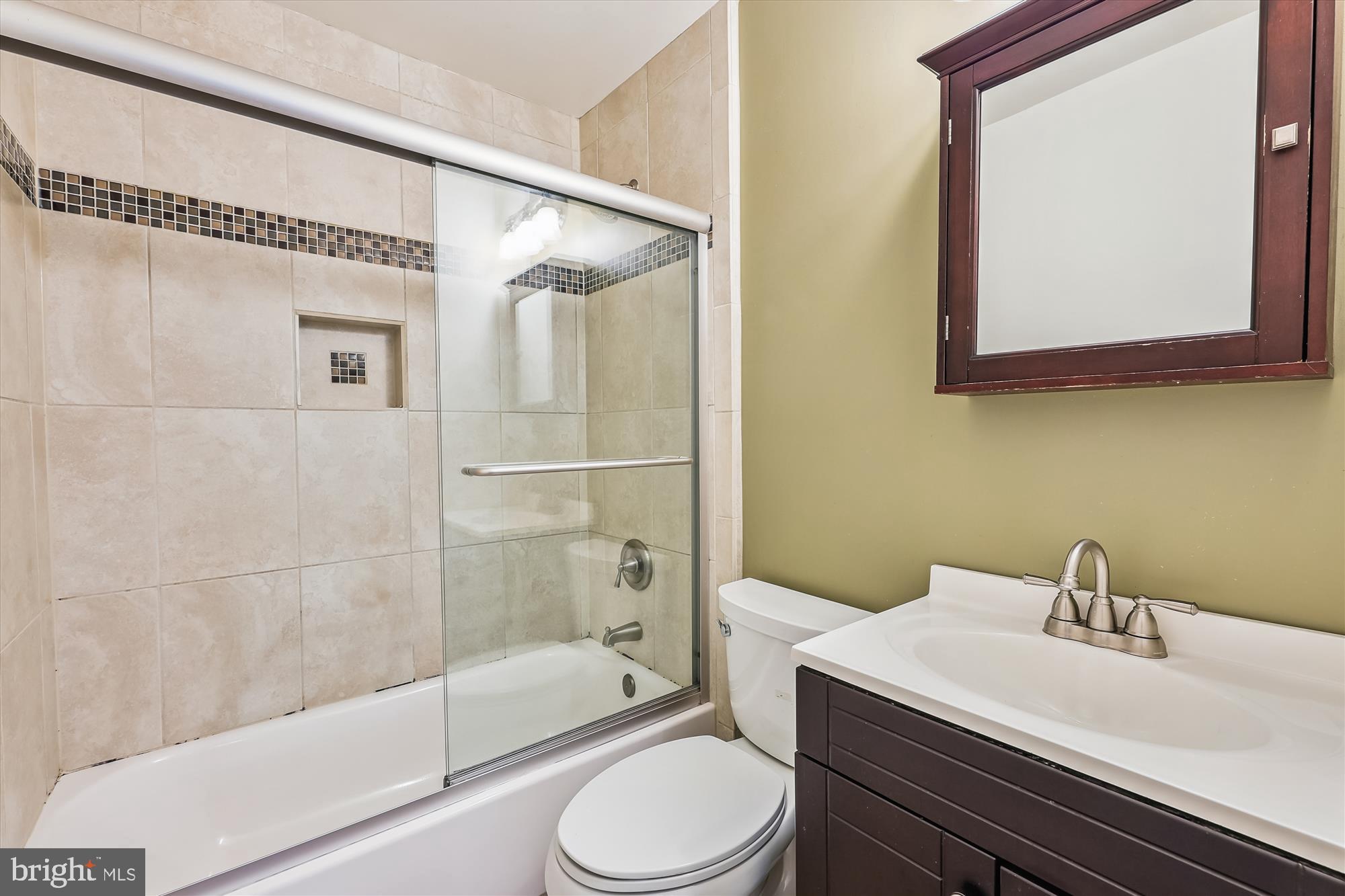 ROCK CREEK PALISADES - Residential