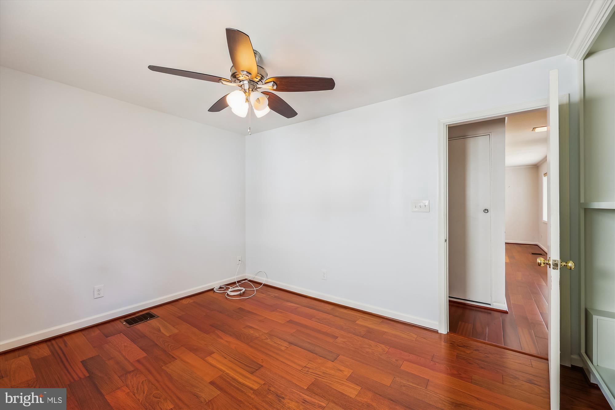 ROCK CREEK PALISADES - Residential