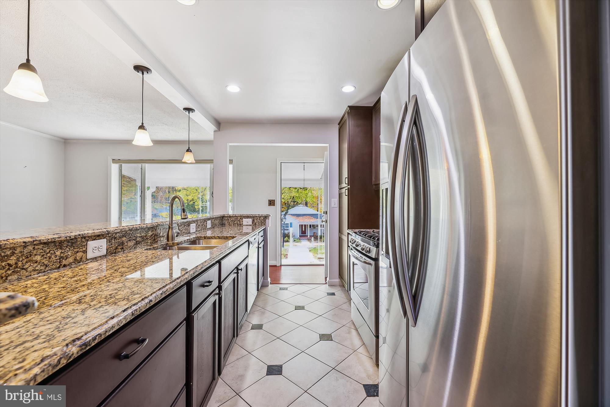 ROCK CREEK PALISADES - Residential