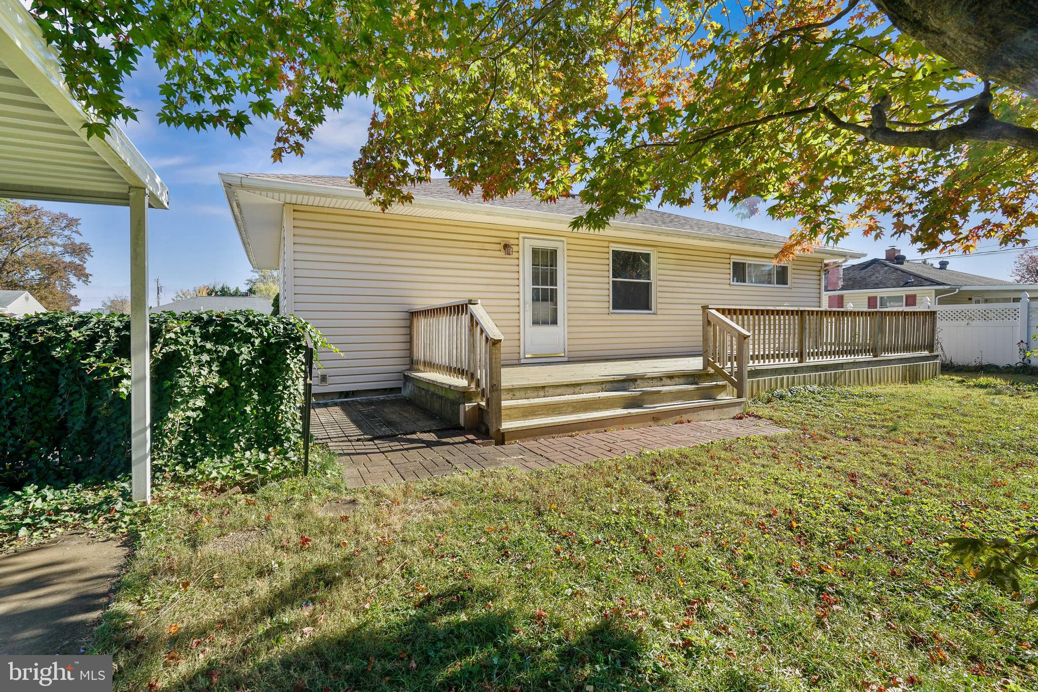 HOWARD PARK - Residential