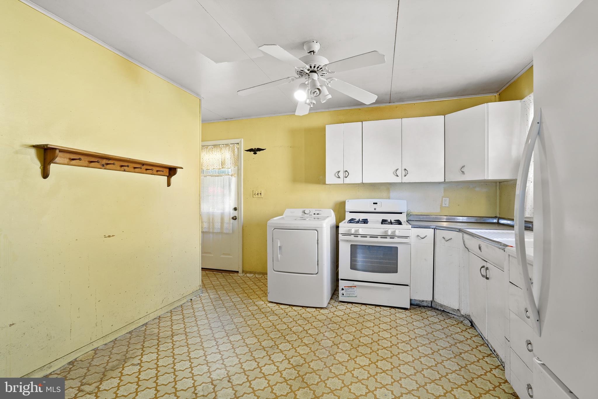 HOWARD PARK - Residential