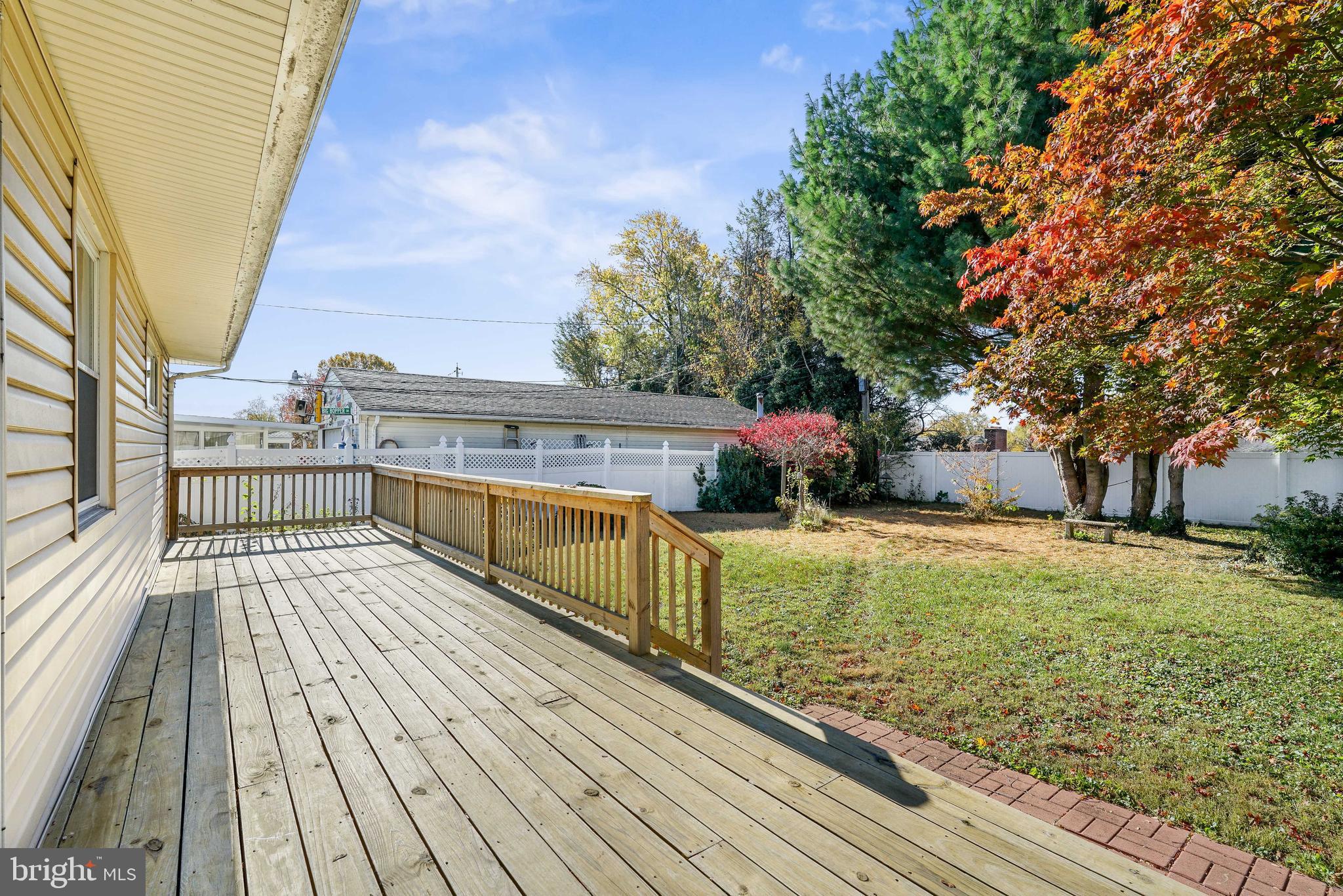 HOWARD PARK - Residential