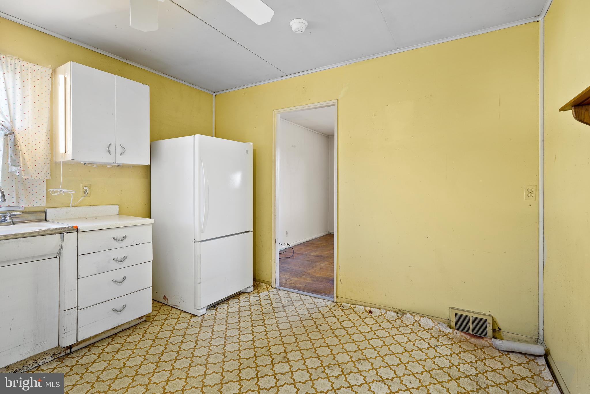 HOWARD PARK - Residential