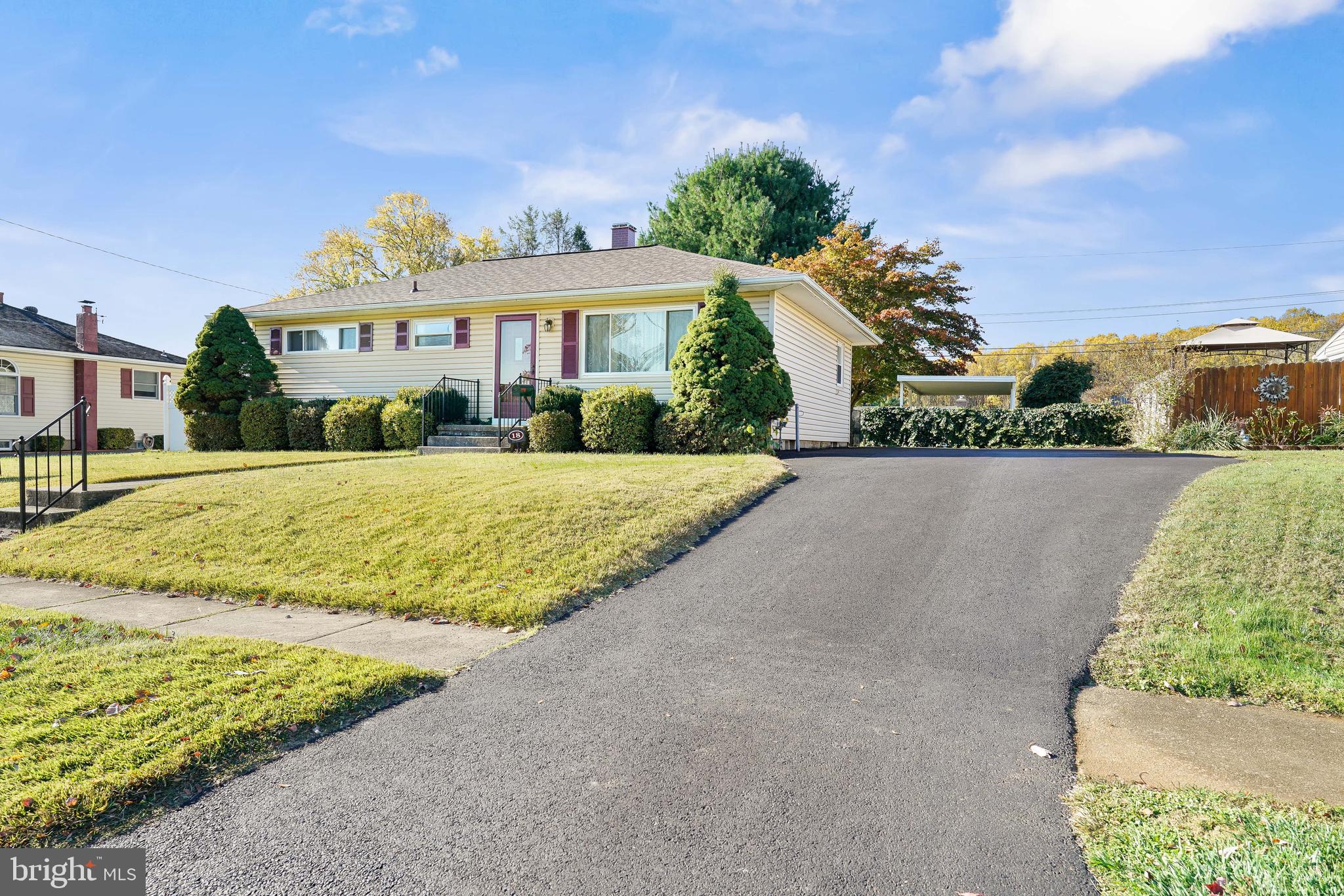 HOWARD PARK - Residential