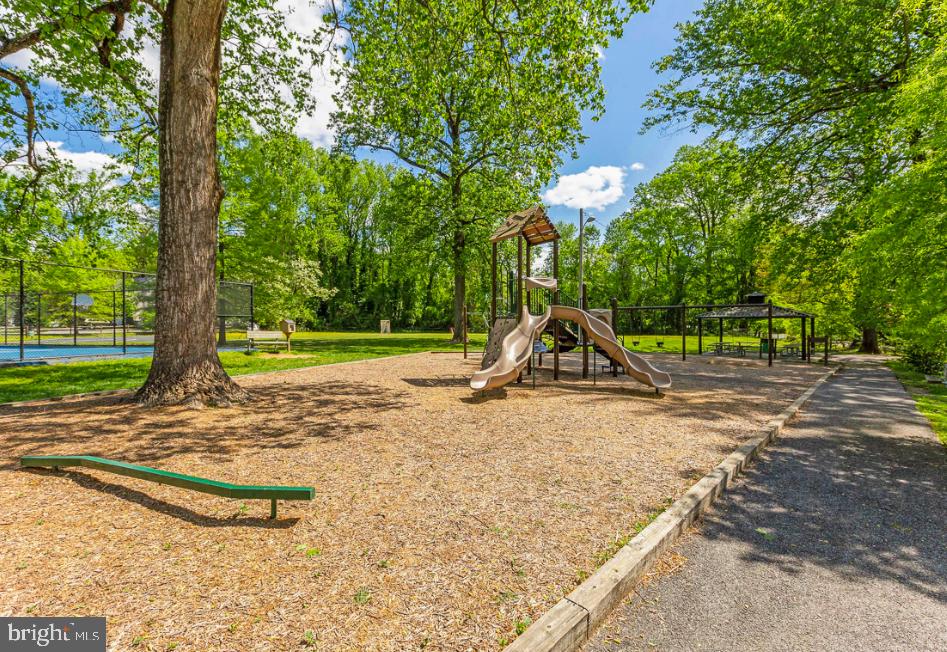 HERALD HARBOR - Residential