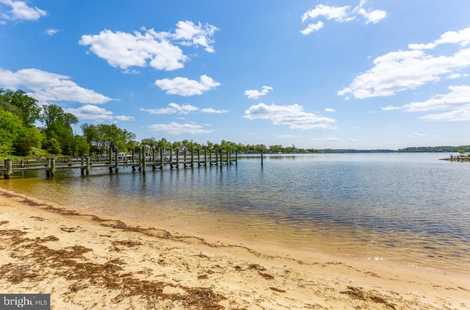 HERALD HARBOR - Residential