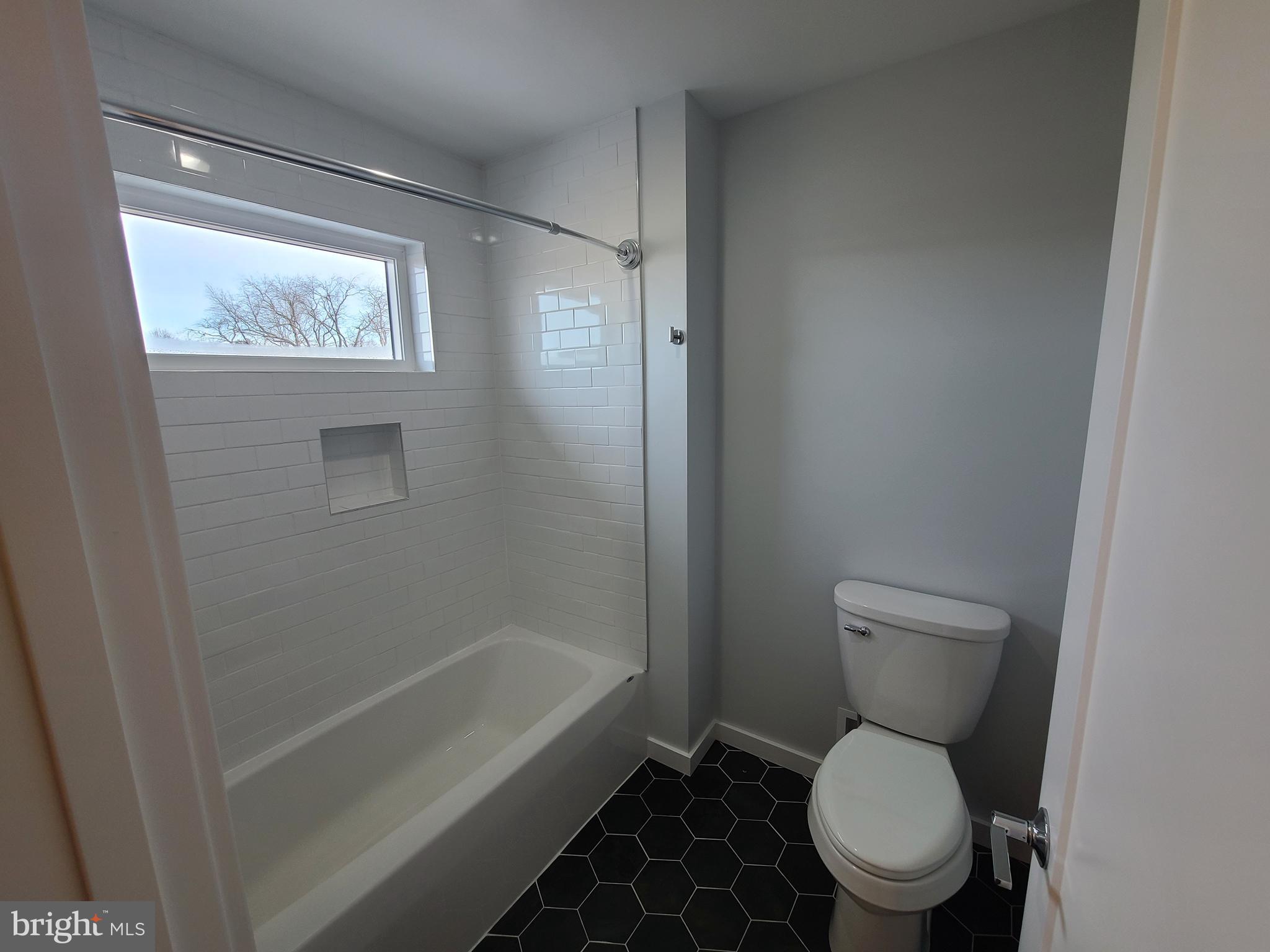 WINFIELD HEIGHTS - Residential