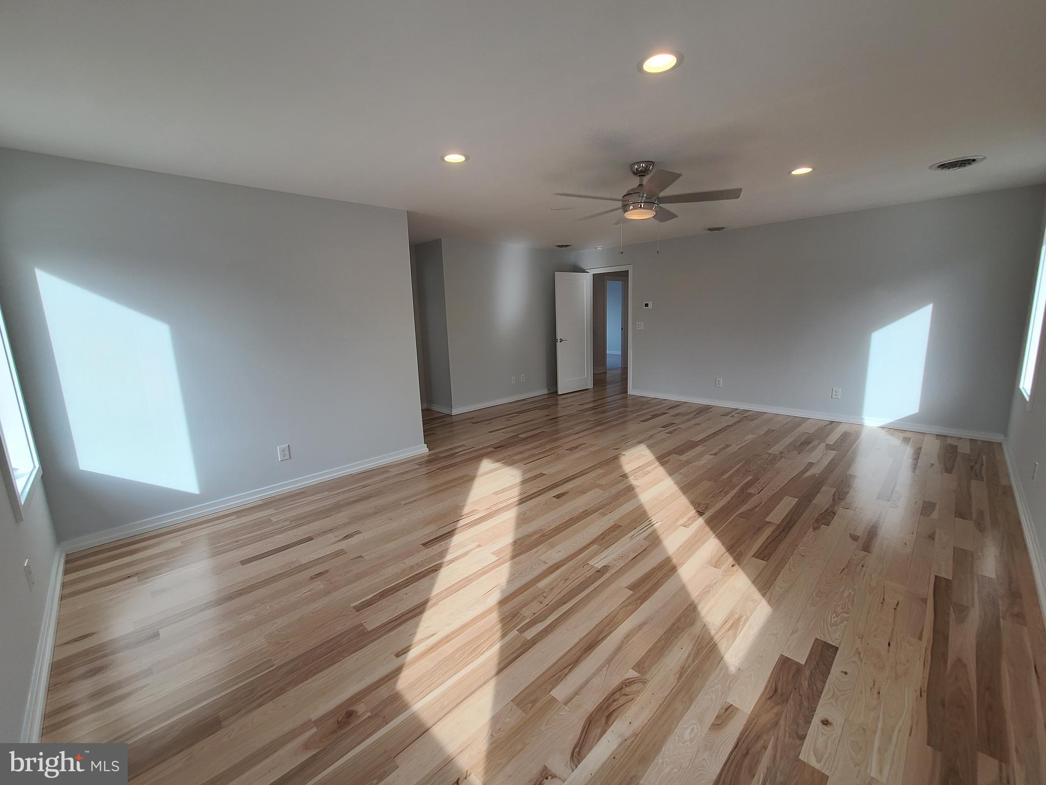 WINFIELD HEIGHTS - Residential