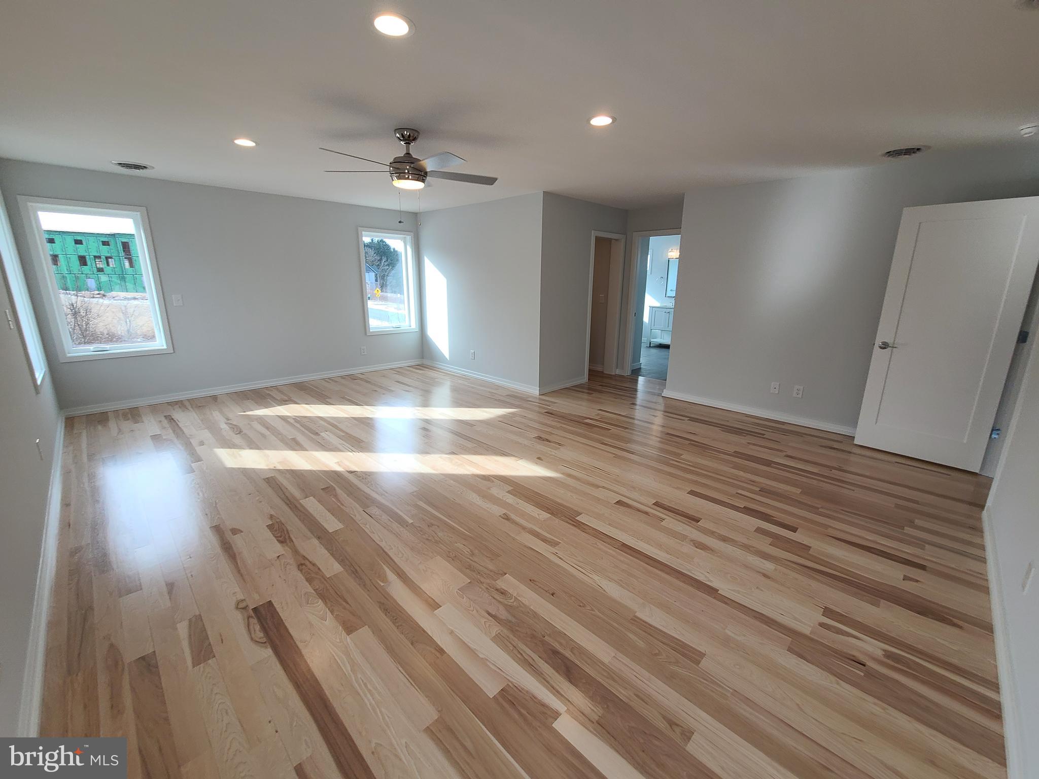 WINFIELD HEIGHTS - Residential