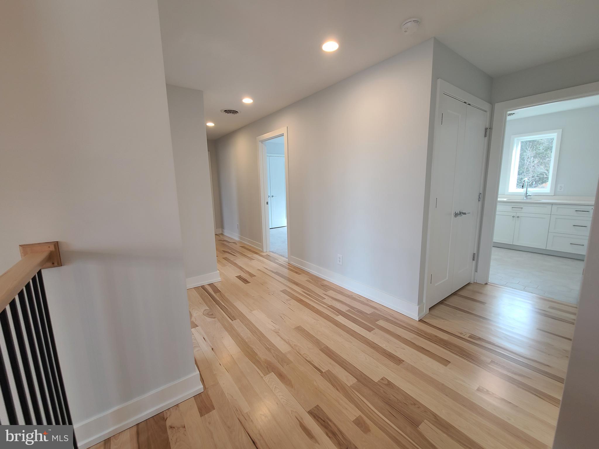 WINFIELD HEIGHTS - Residential