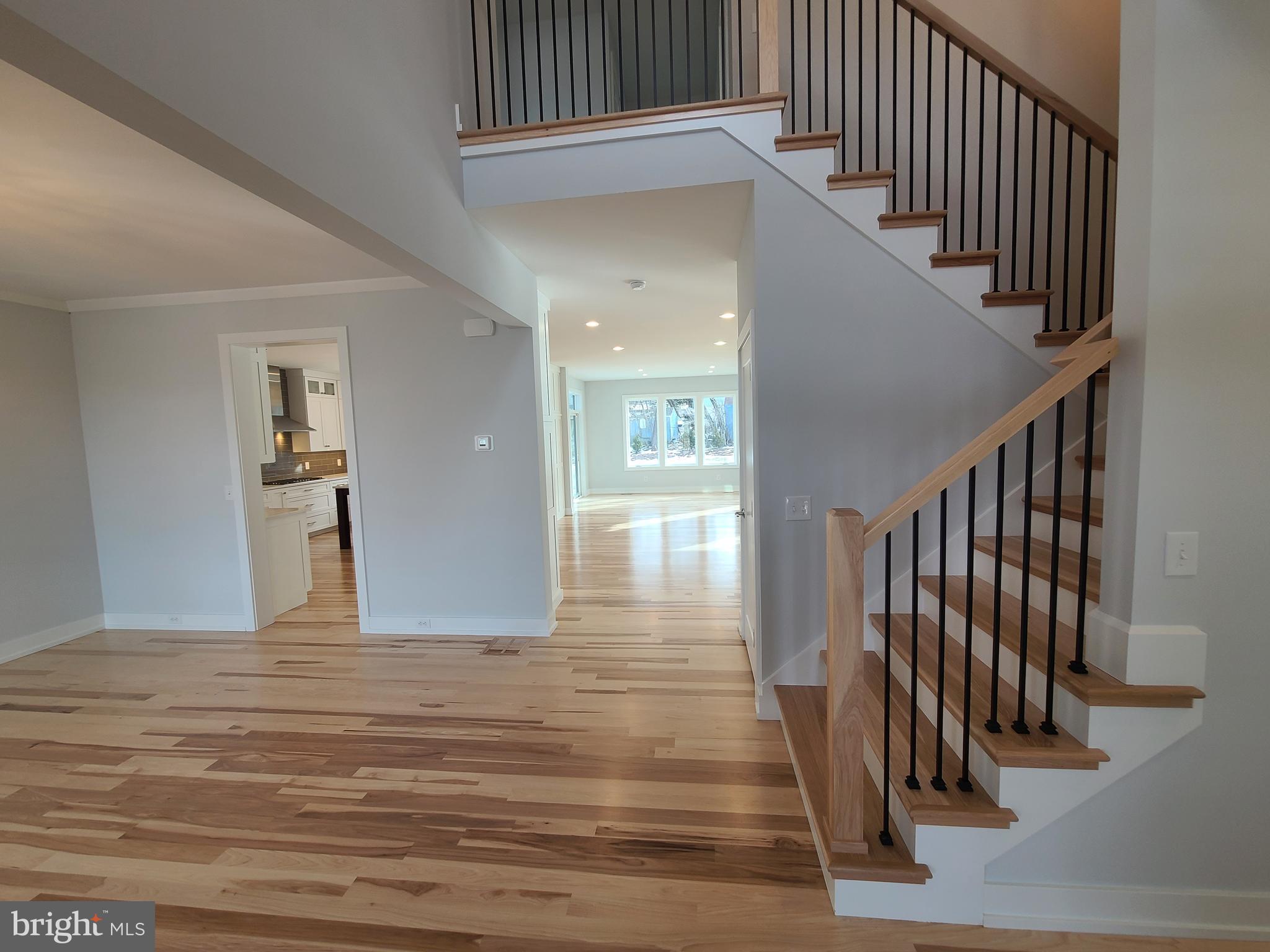 WINFIELD HEIGHTS - Residential