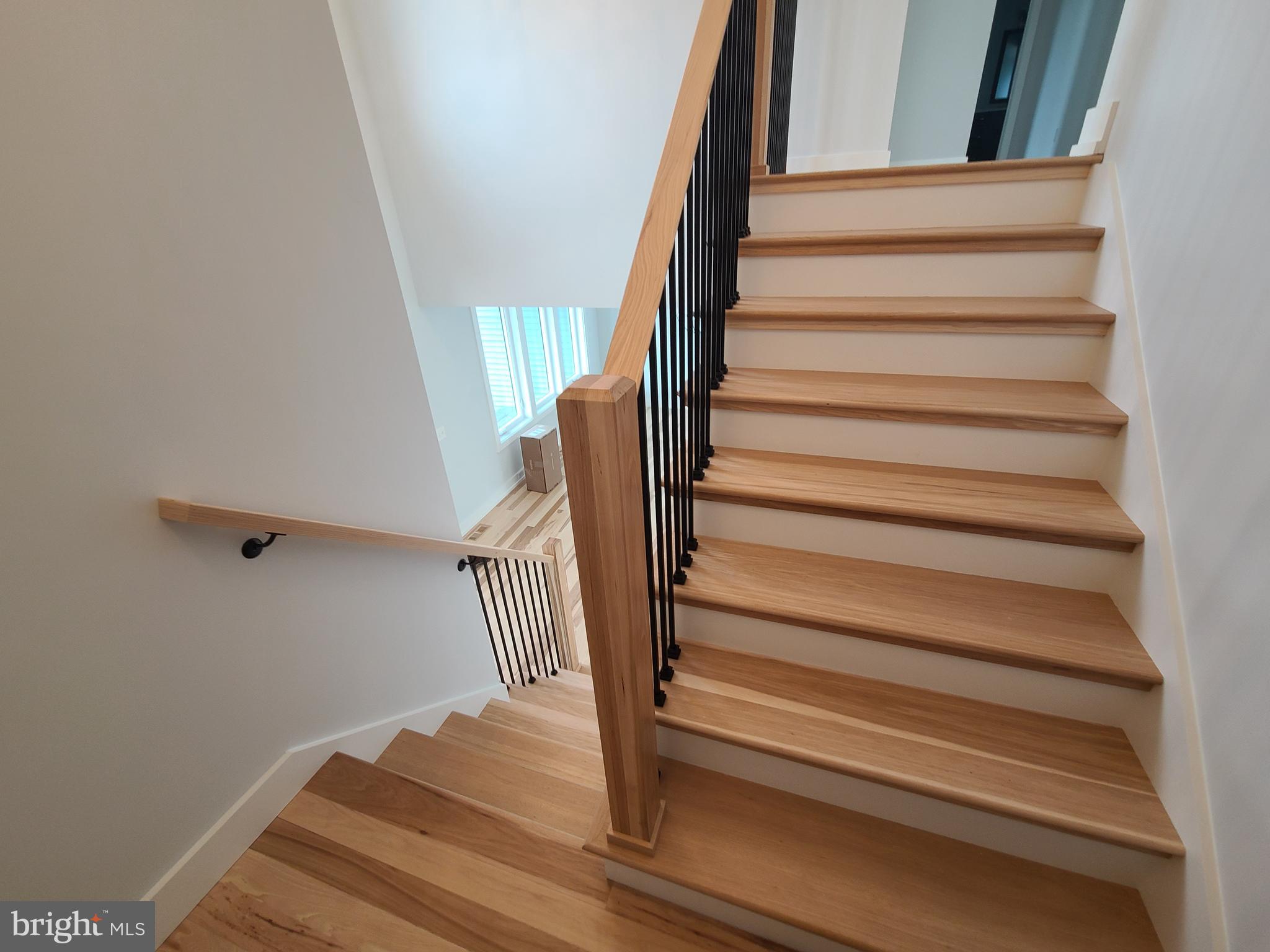 WINFIELD HEIGHTS - Residential