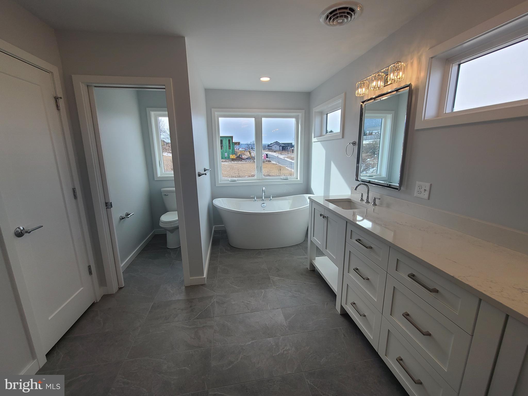 WINFIELD HEIGHTS - Residential