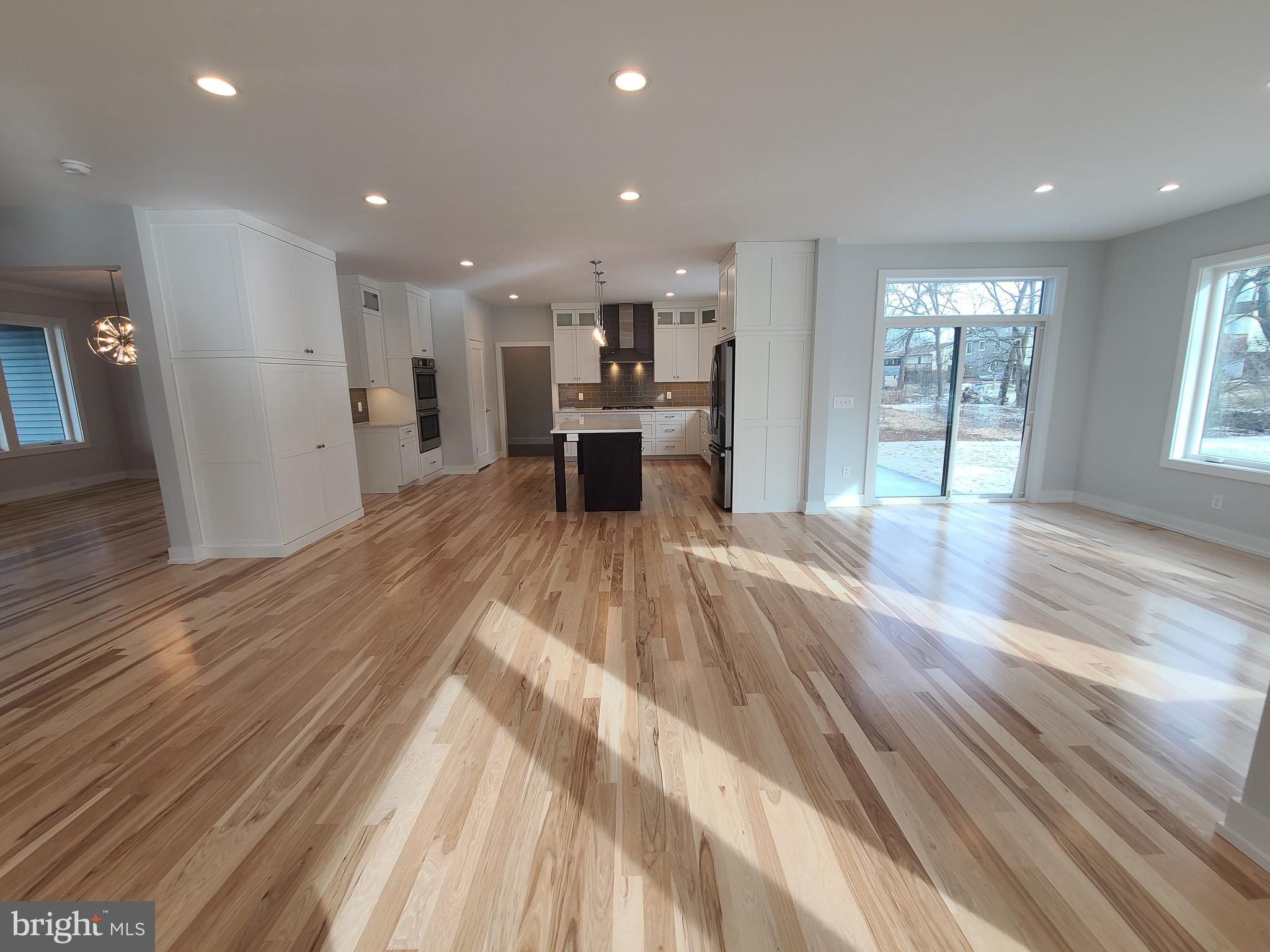 WINFIELD HEIGHTS - Residential