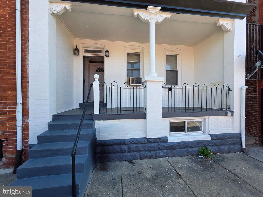 Photo of 641 S Queen Street, LANCASTER, PA 17603 (MLS # PALA2075798)