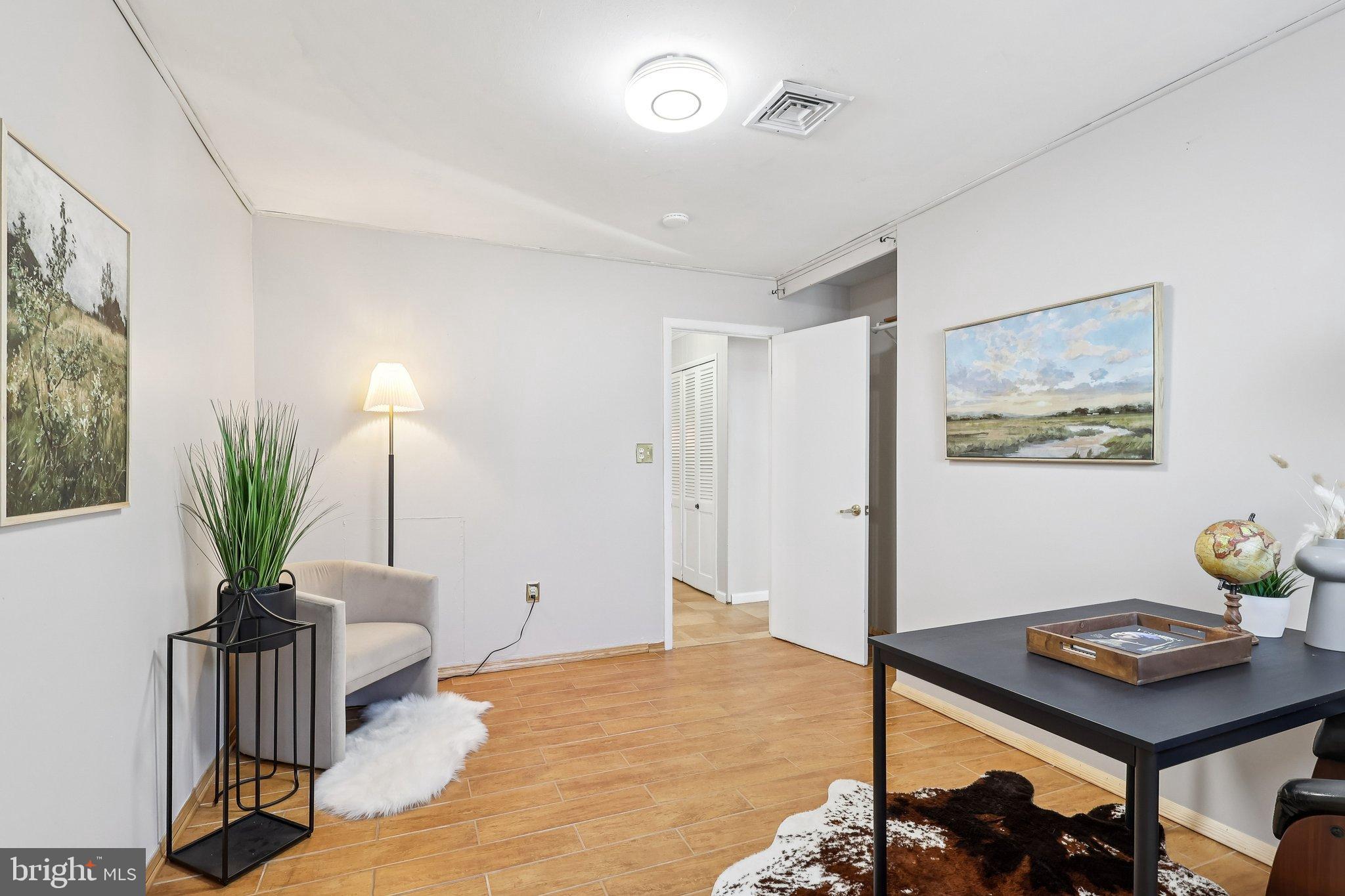 CRABTREE HOLLOW - Residential