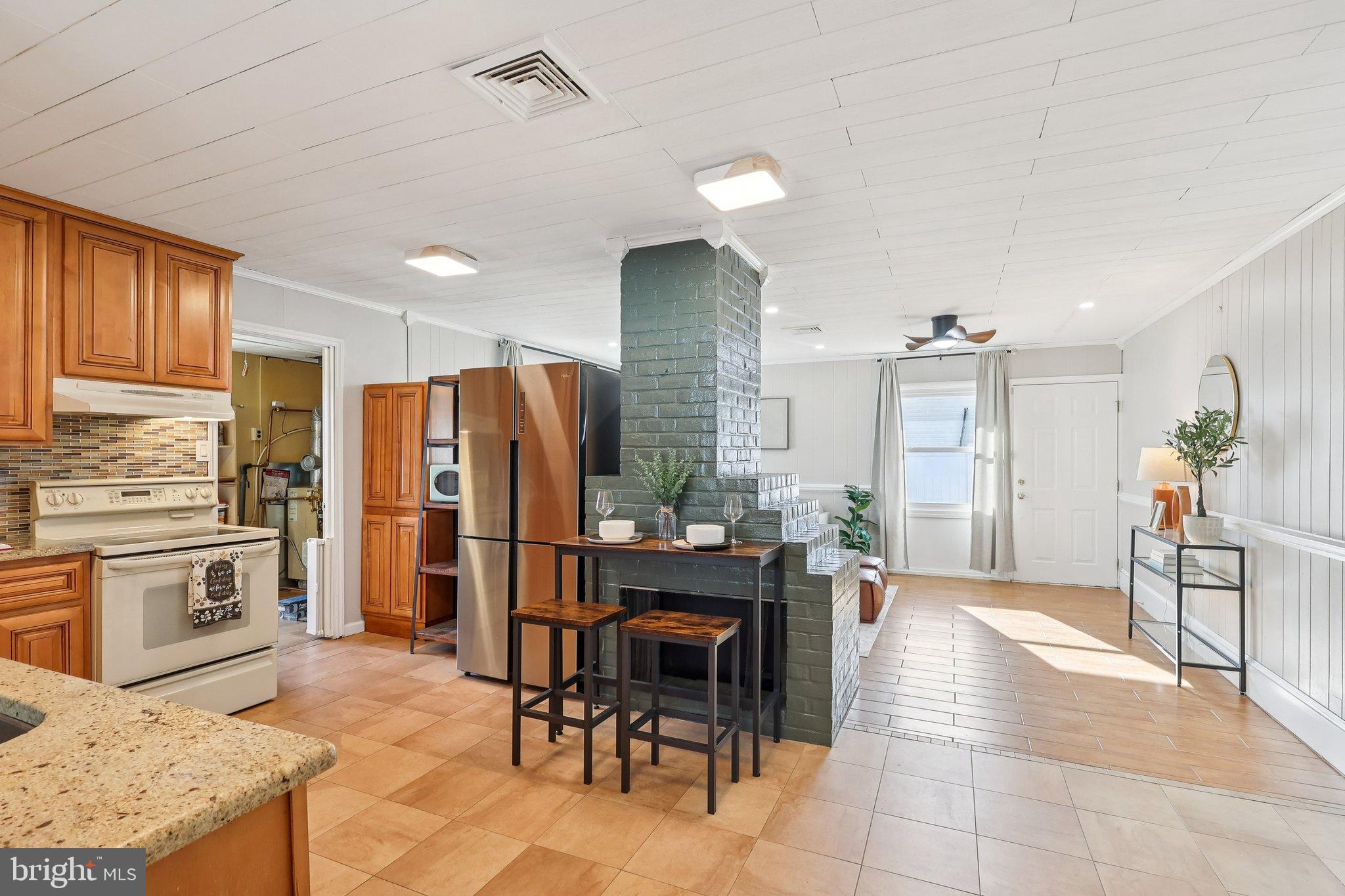 CRABTREE HOLLOW - Residential